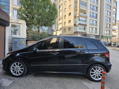 57e77840-f18d-4e35-9ea4-67e46aedc3fe